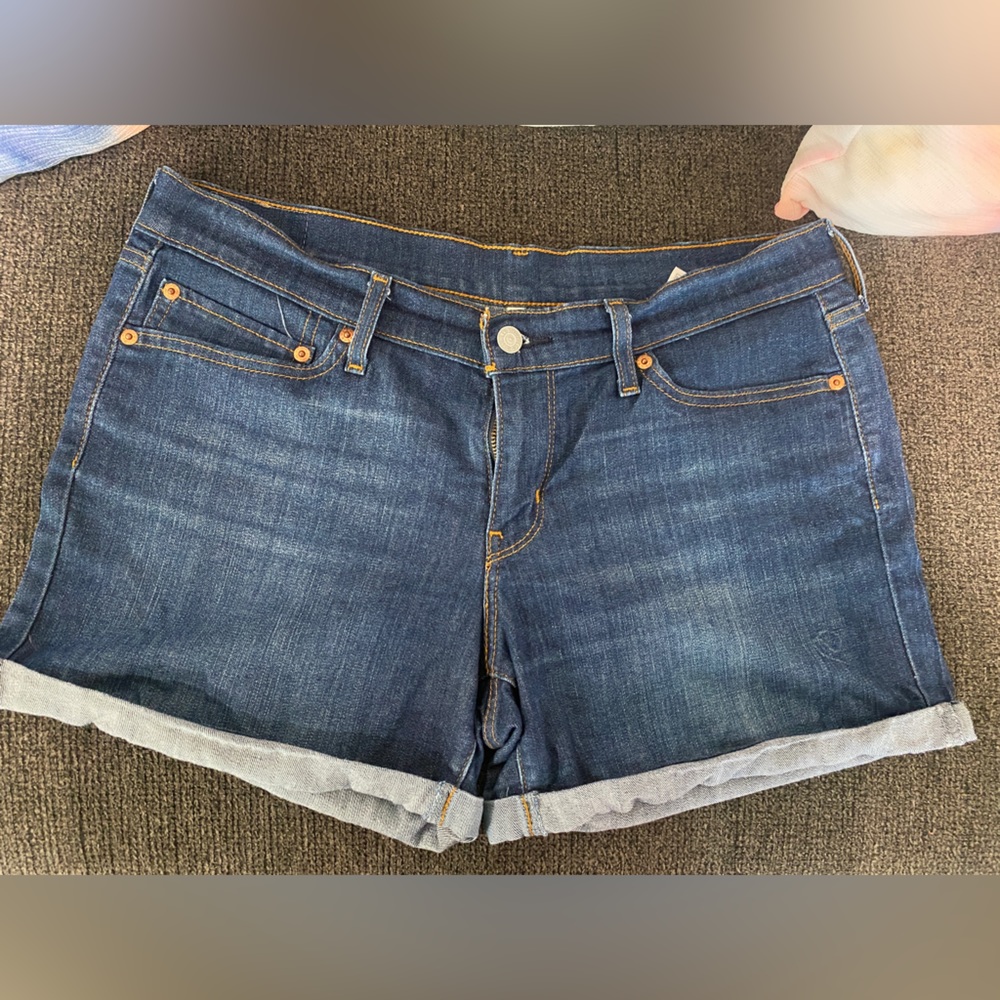 Levi’s Denim shorts